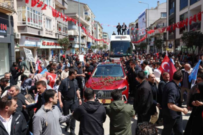 Cumhurbaşkanı Erdoğan Bursa'da coşkuyla karşılandı