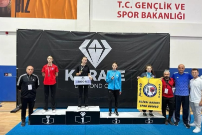 Nilüferli karatecilerden 1 altın 2 bronz madalya