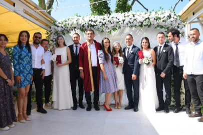 3 erkek kardeş, aynı gün nikah masasına oturdu