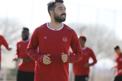 İbrahim Akdağ Sivasspor’dan ayrıldı!