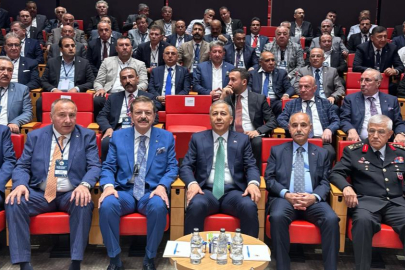 Bakan Yerlikaya, TOBB yöneticileriyle buluştu