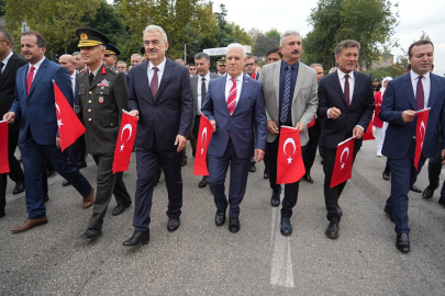 Bursa'nın düşman işgalinden kurtuluşu coşkuyla kutlandı