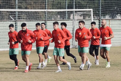 Karşıyaka’da oyuncular, alacakları için TFF’ye başvuruyor