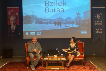 ‘Bursa Bellek- Kent Söyleşileri’nin ilk konuğu Ezel Akay oldu